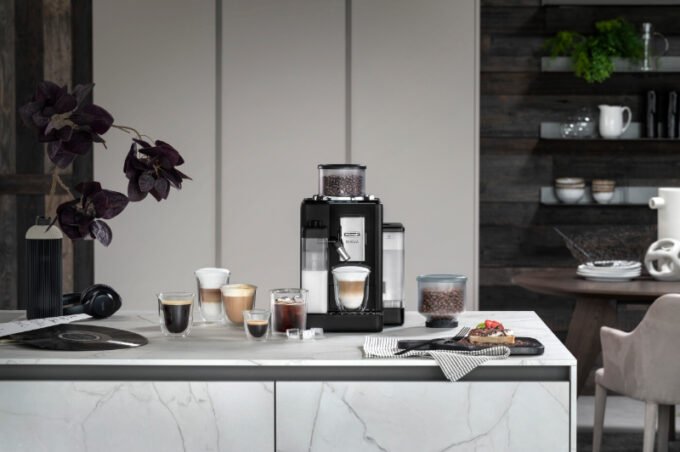 De'Longhi RIVELIA Latte Noire FEB 4455.B – Image 2